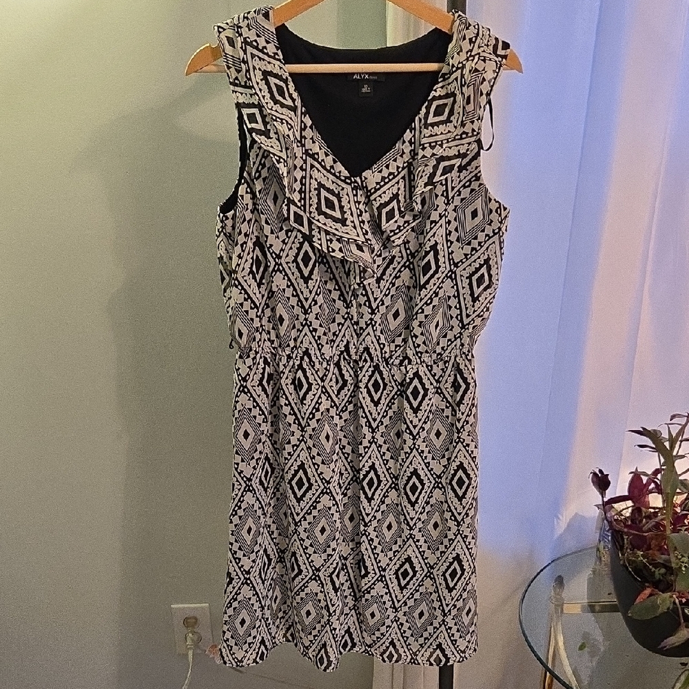Alyx Black and White Geometric Mini Dress
